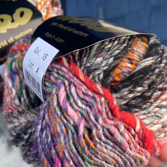 NORO KIBOU The World of Nature Bundle of three Balls - Picture 7 of 10